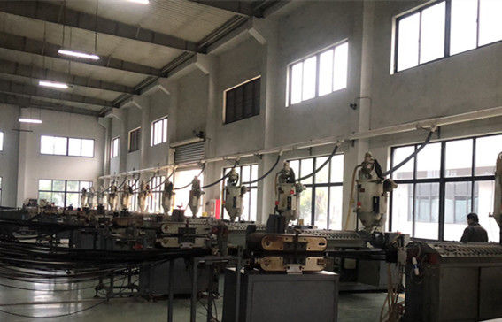 Suzhou Polywell Engineering Plastics Co.,Ltd উত্পাদক উত্পাদন লাইন
